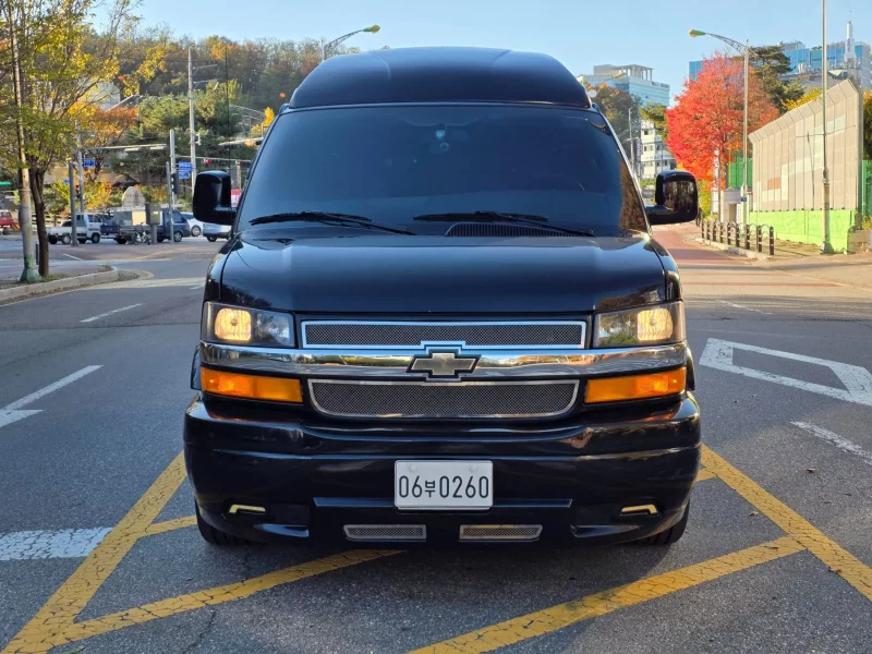 Chevrolet Express Van