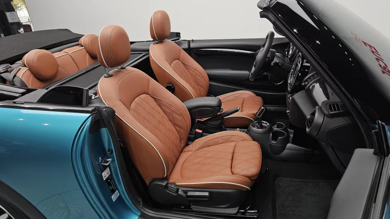 MINI Cooper Convertible