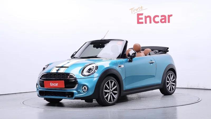 MINI Cooper Convertible