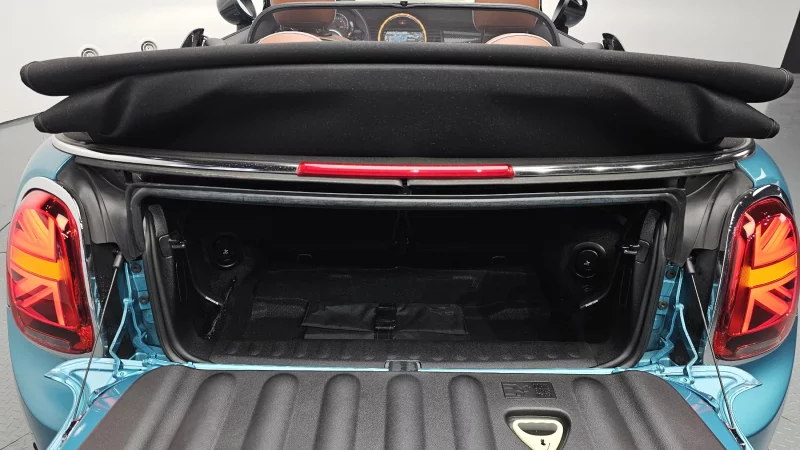 MINI Cooper Convertible