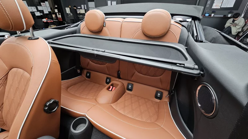 MINI Cooper Convertible