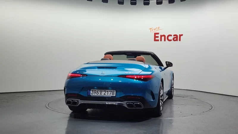 Mercedes-Benz SL-Class