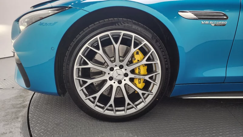 Mercedes-Benz SL-Class