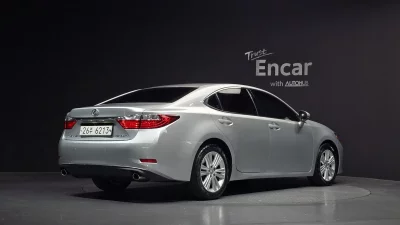 Lexus ES350