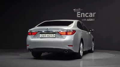 Lexus ES350