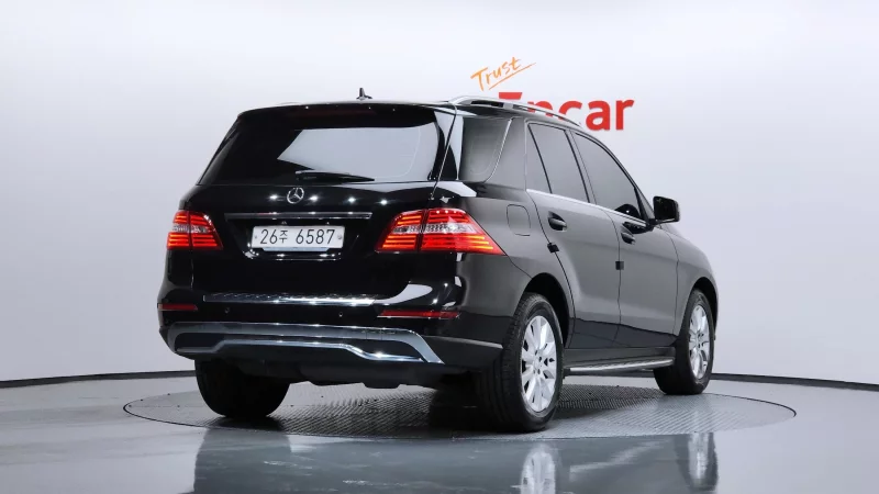 Mercedes-Benz M-class