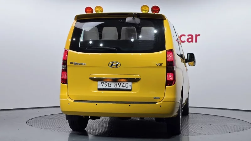 Hyundai Grand Starex