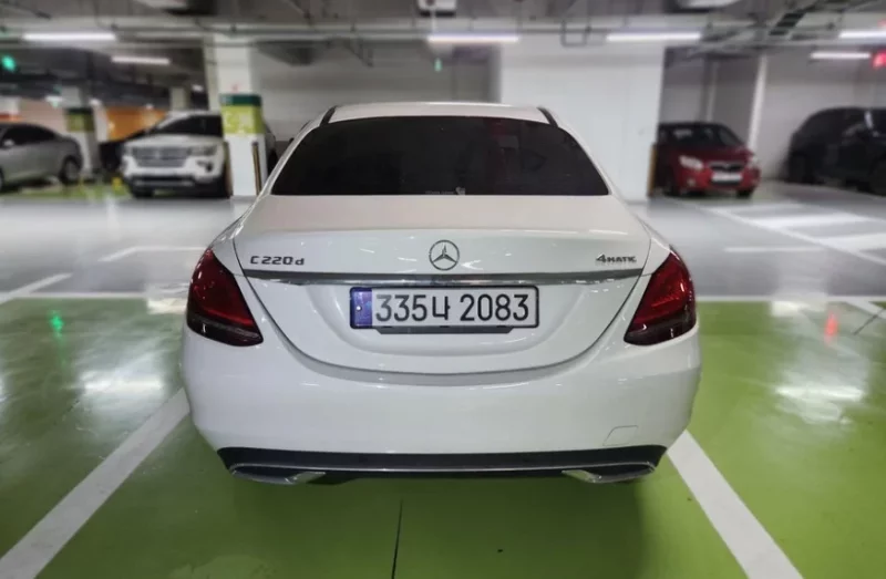 Mercedes-Benz C-Class