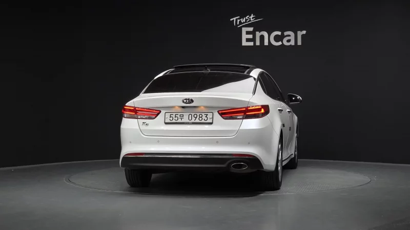 Kia K5