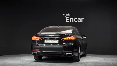 Hyundai Genesis