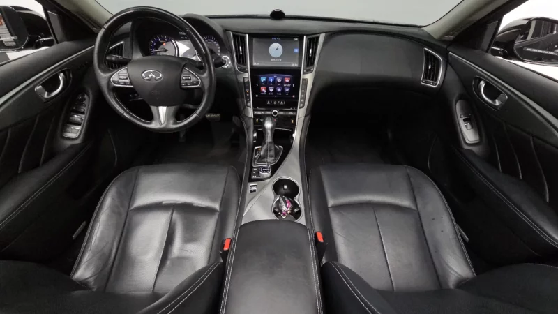 Infiniti Q50