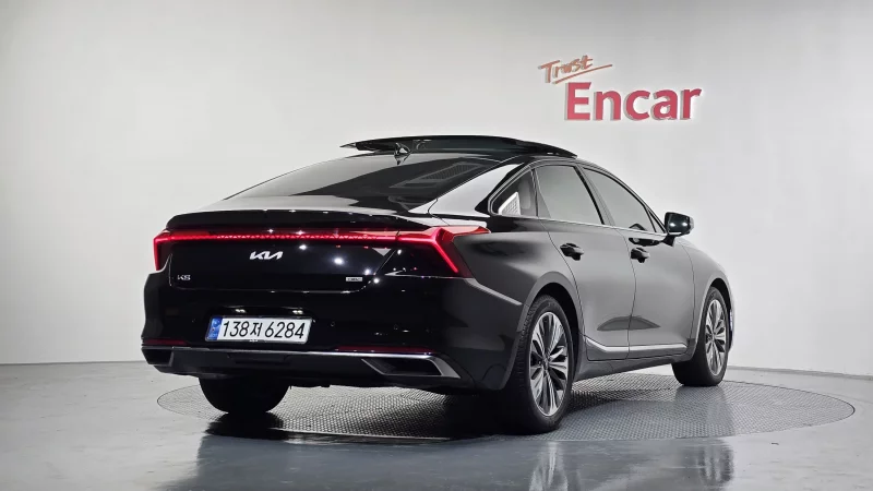 Kia K8