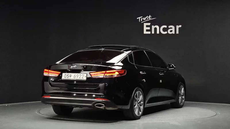 Kia K5