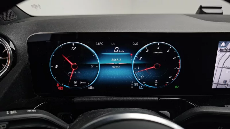 Mercedes-Benz GLA-Class