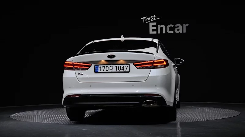 Kia K5