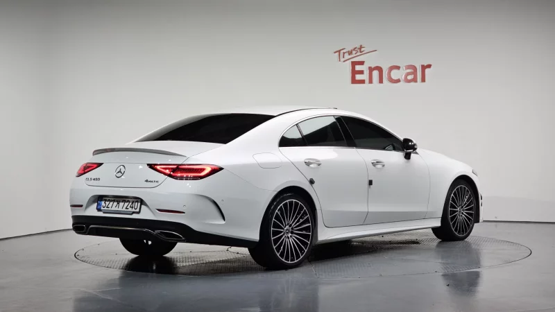 Mercedes-Benz CLS-Class