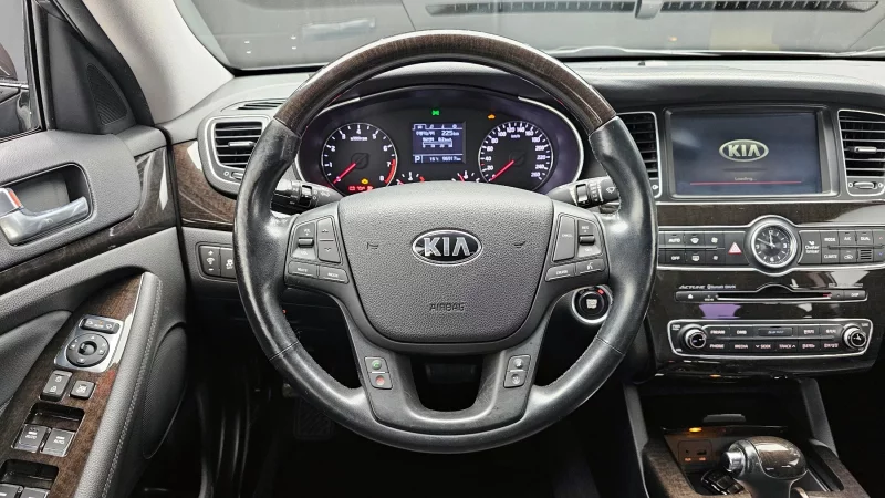 Kia K7