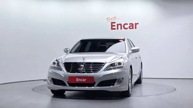 Hyundai Equus