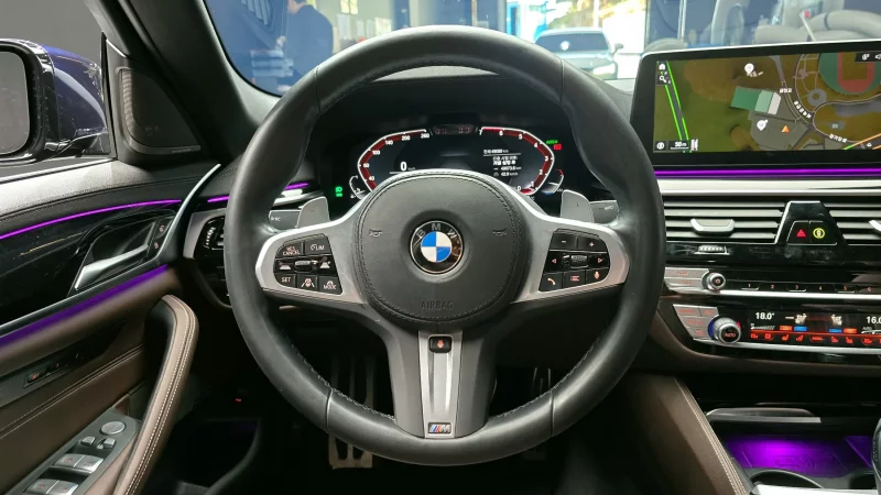 BMW 5-Series