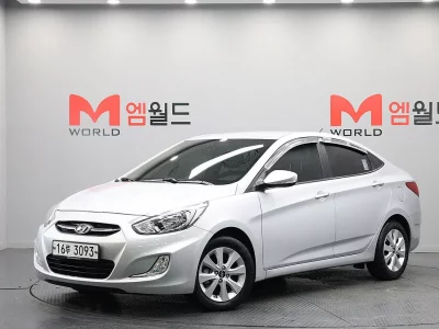 Hyundai Accent