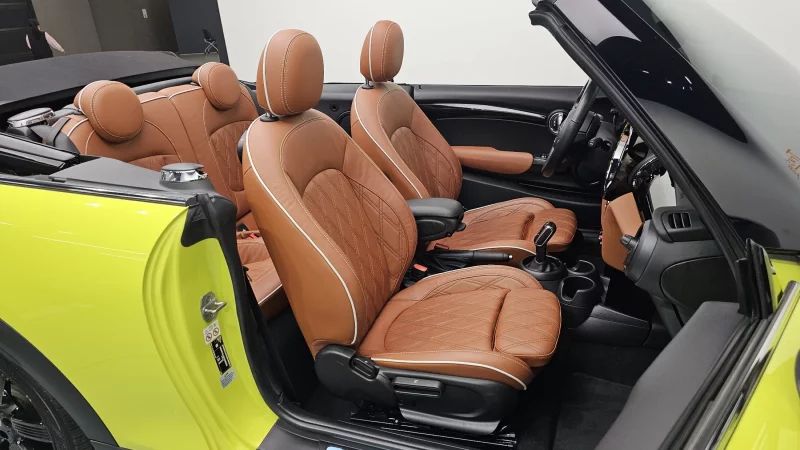 MINI Cooper Convertible