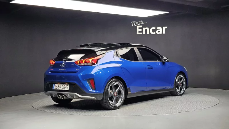Hyundai Veloster
