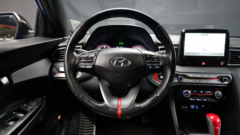 Hyundai Veloster