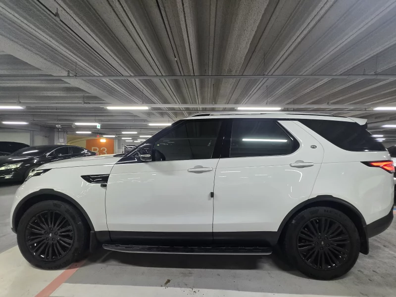 Land Rover DISCOVERY