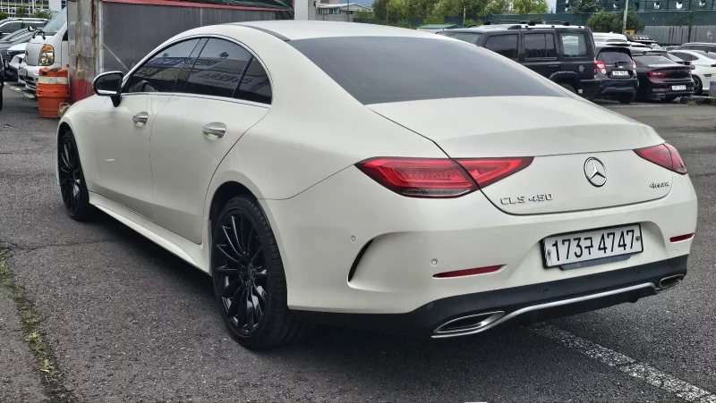 Mercedes-Benz CLS-Class