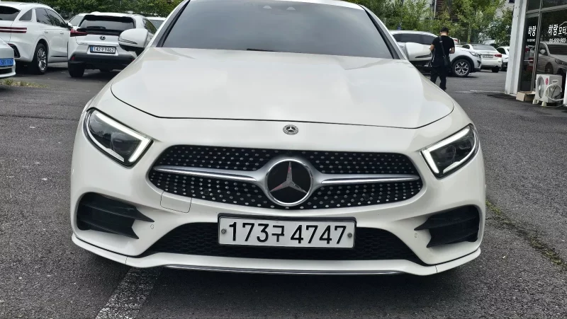 Mercedes-Benz CLS-Class