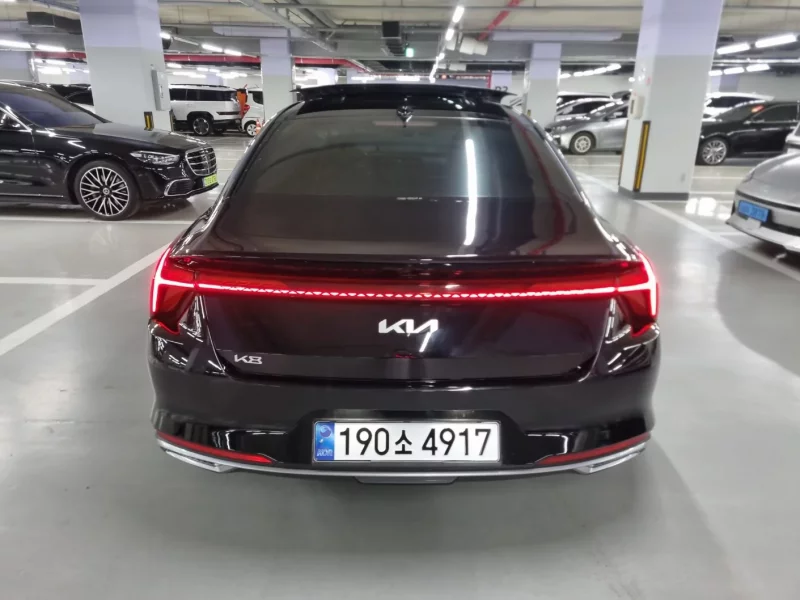 Kia K8