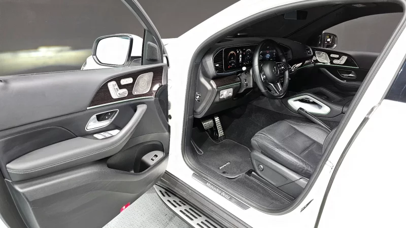 Mercedes-Benz GLE-Class