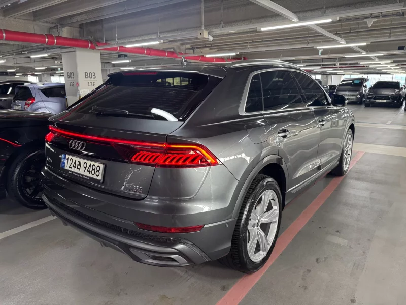 Audi Q8