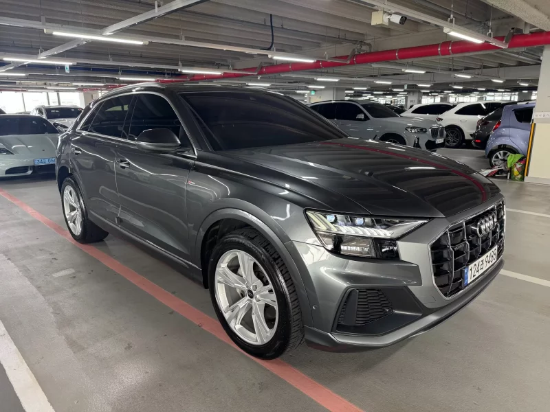 Audi Q8