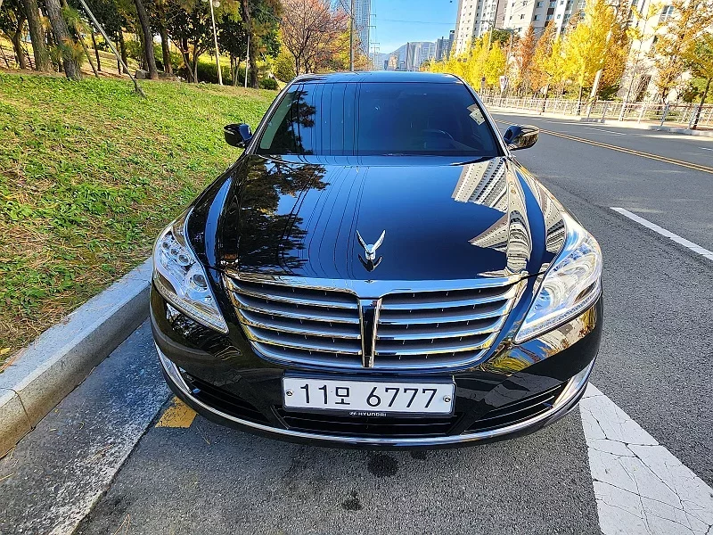 Hyundai Equus