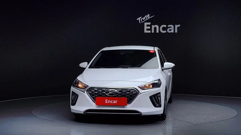 Hyundai Ioniq