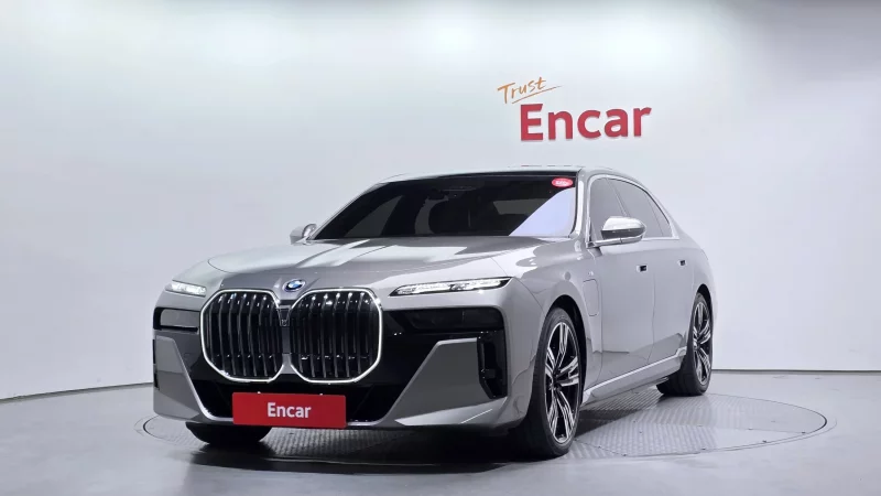 BMW 7-Series