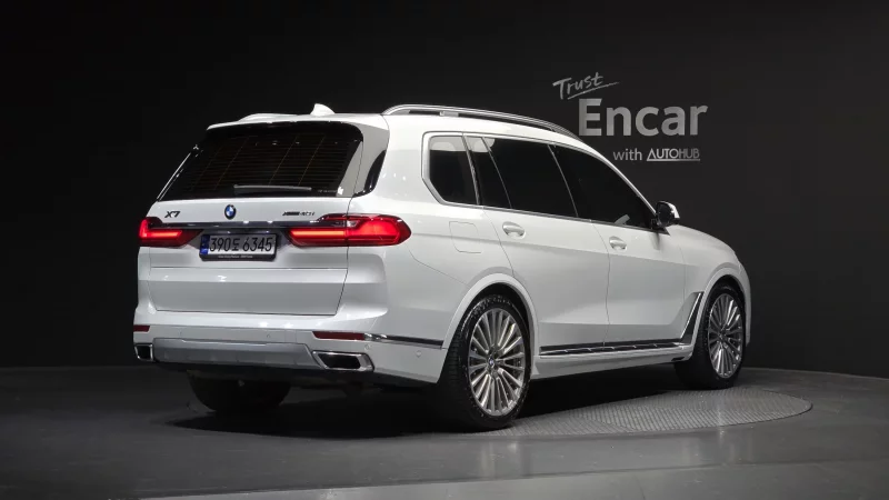 BMW X7