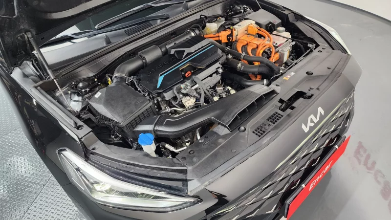 Kia K8