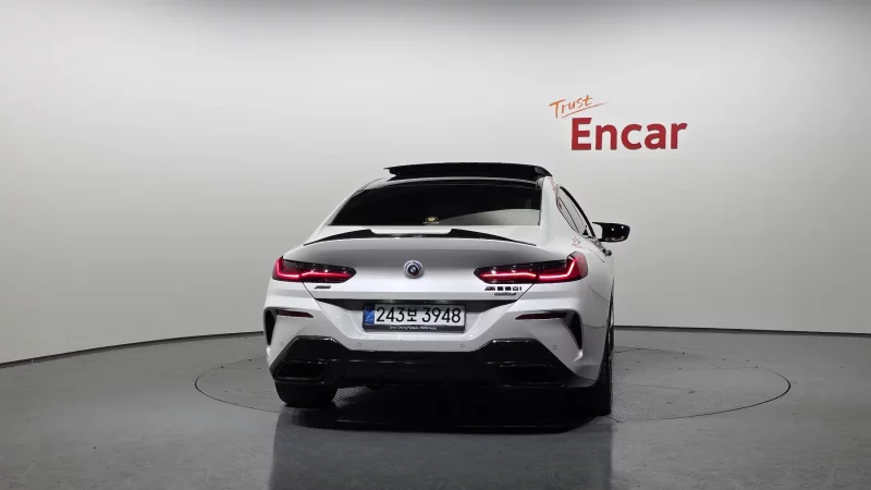 BMW 8-Series