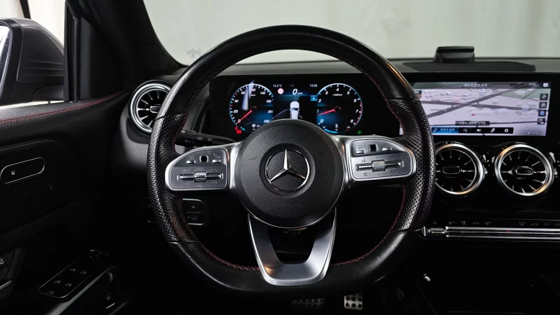 Mercedes-Benz GLB-Class