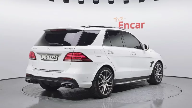 Mercedes-Benz GLE-Class