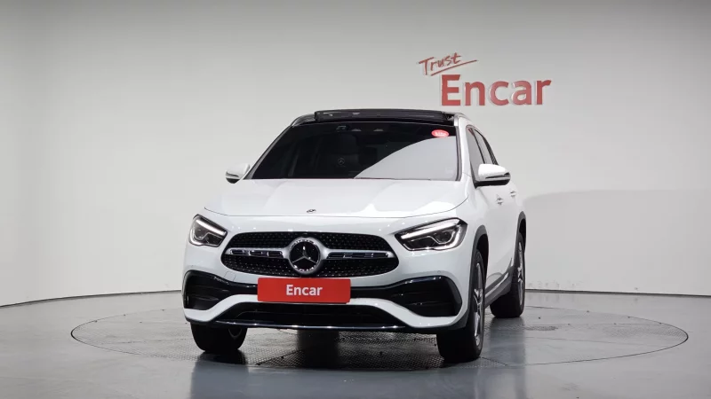 Mercedes-Benz GLA-Class