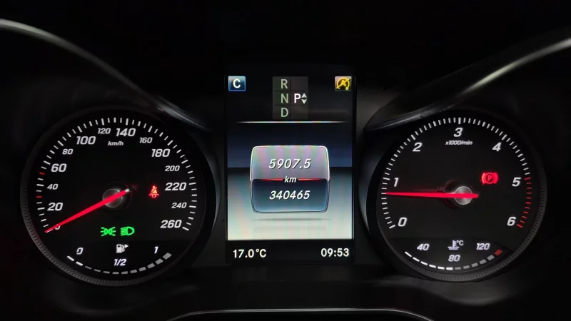 Mercedes-Benz C-Class