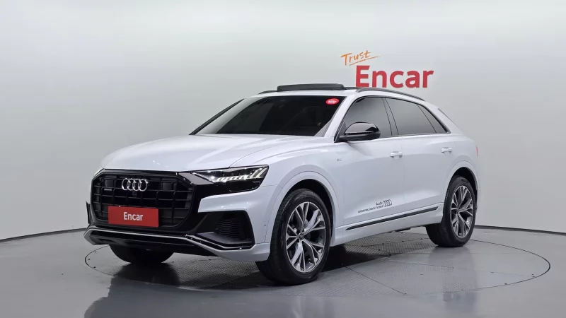 Audi Q8