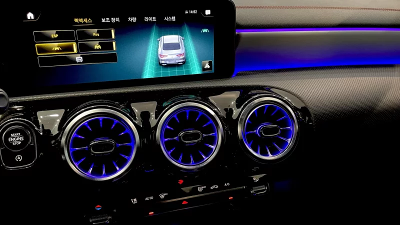 Mercedes-Benz CLA-Class