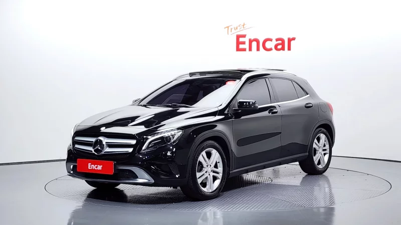 Mercedes-Benz GLA-Class