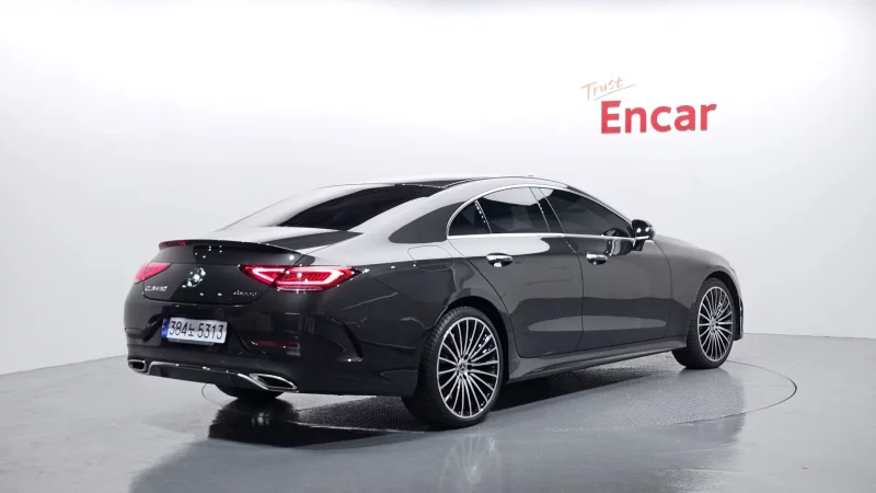 Mercedes-Benz CLS-Class