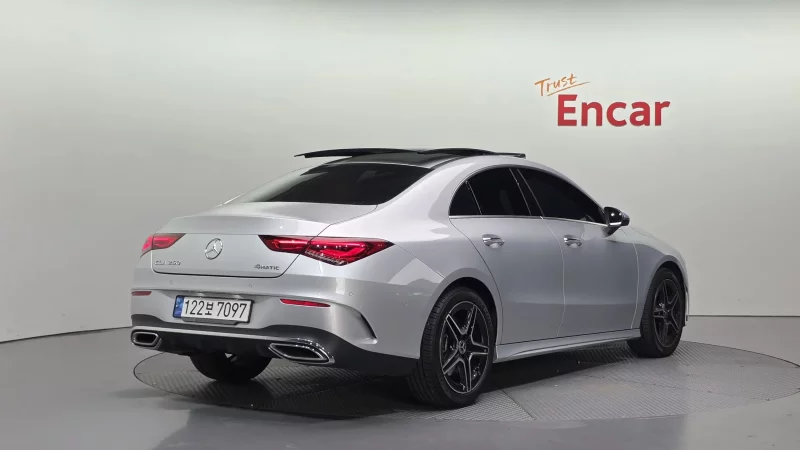 Mercedes-Benz CLA-Class