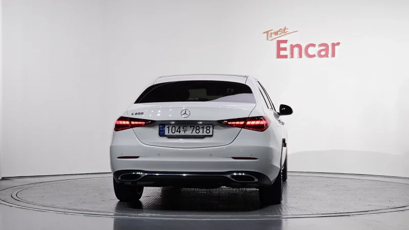 Mercedes-Benz C-Class